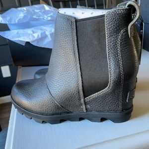 Joan of Arctic Wedge II Chelsea 6